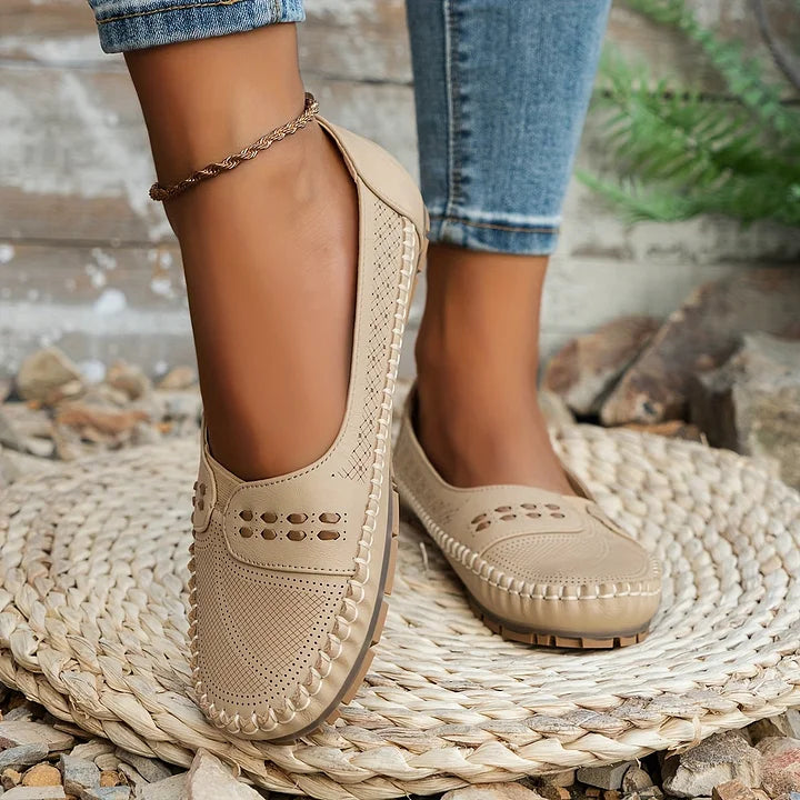Mokassins für Damen - Bequeme Halbschuhe mit Lochmuster