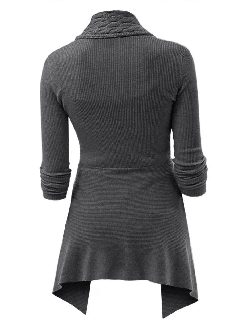 Grauer Damen-Strickcardigan mit asymmetrischem Saum, langen Ärmeln und geripptem Kragen. Modischer, eleganter Look für Herbst und Winter.