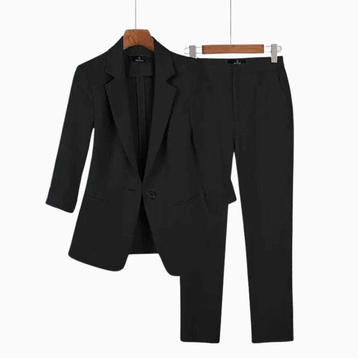 Hoseangzug für Damen - Stilvoller Zweiteiler mit Blazer und Stoffhose