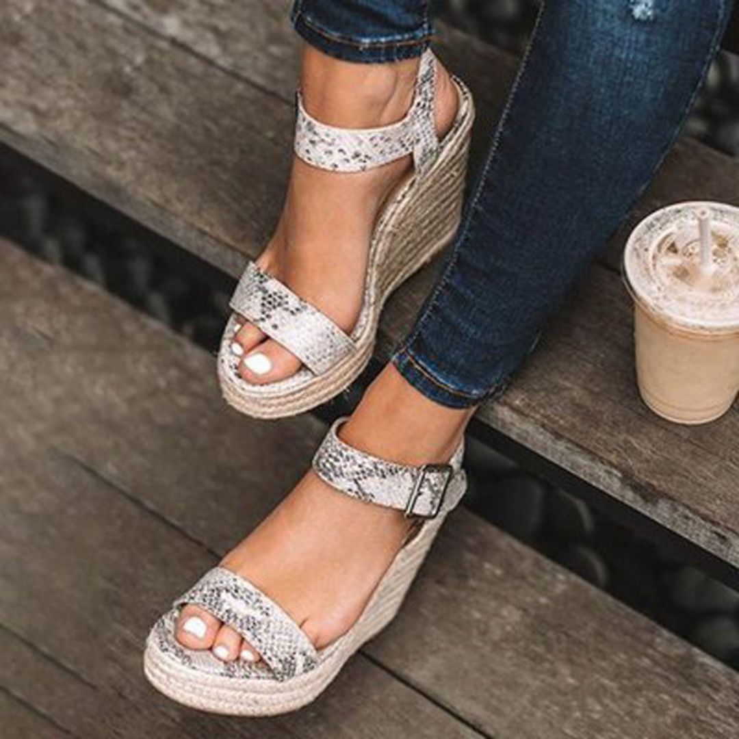 Loscana Keilsandalen - Elegante Frauenschuhe mit Gürtel