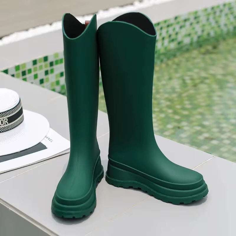 Regenstiefel für den Herbst - Wasserdichte hohe Gummistiefel mit rutschfester Sohle für Damen