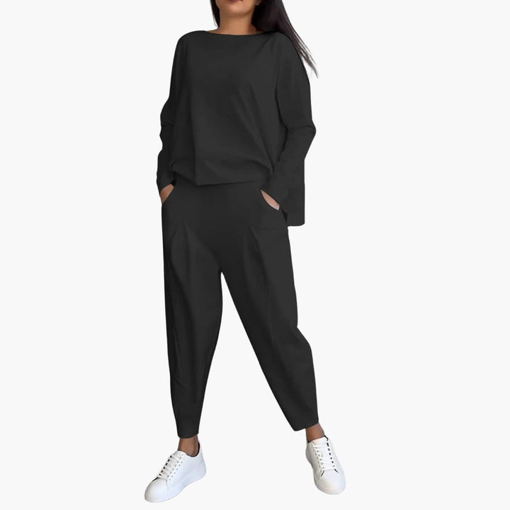 Lucia Twin Set - Bequemes Zweiteiliges Set mit Rundhalsausschnitt
