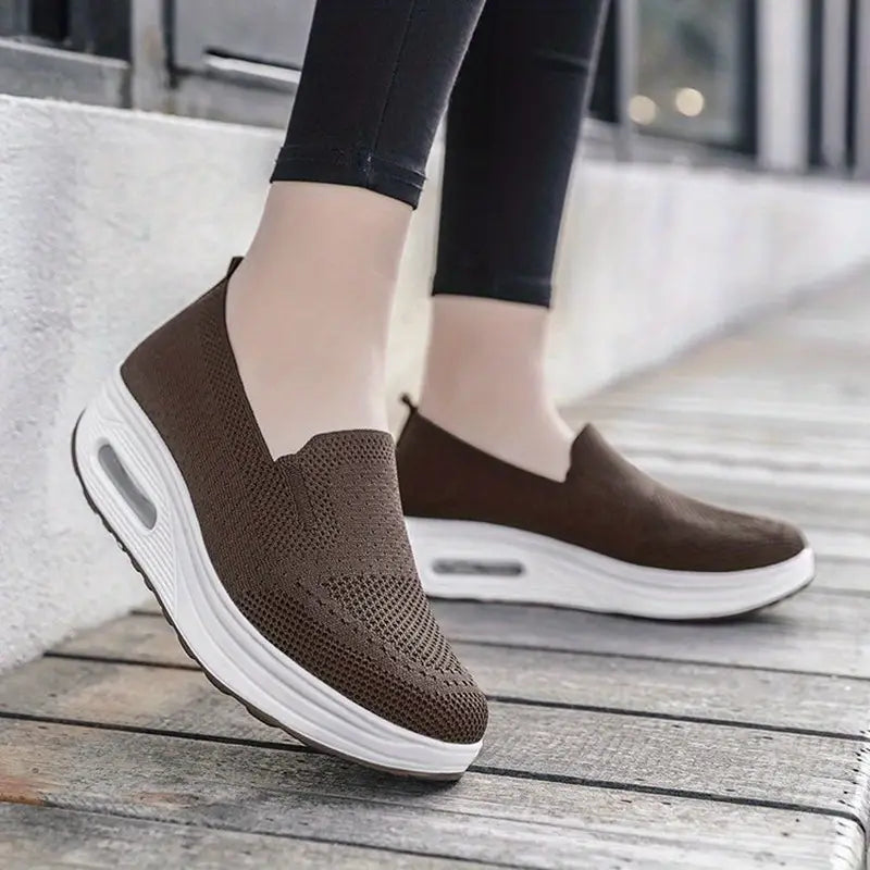 ActivaFit Sneaker für Damen - Modische orthopädische Halbschuhe