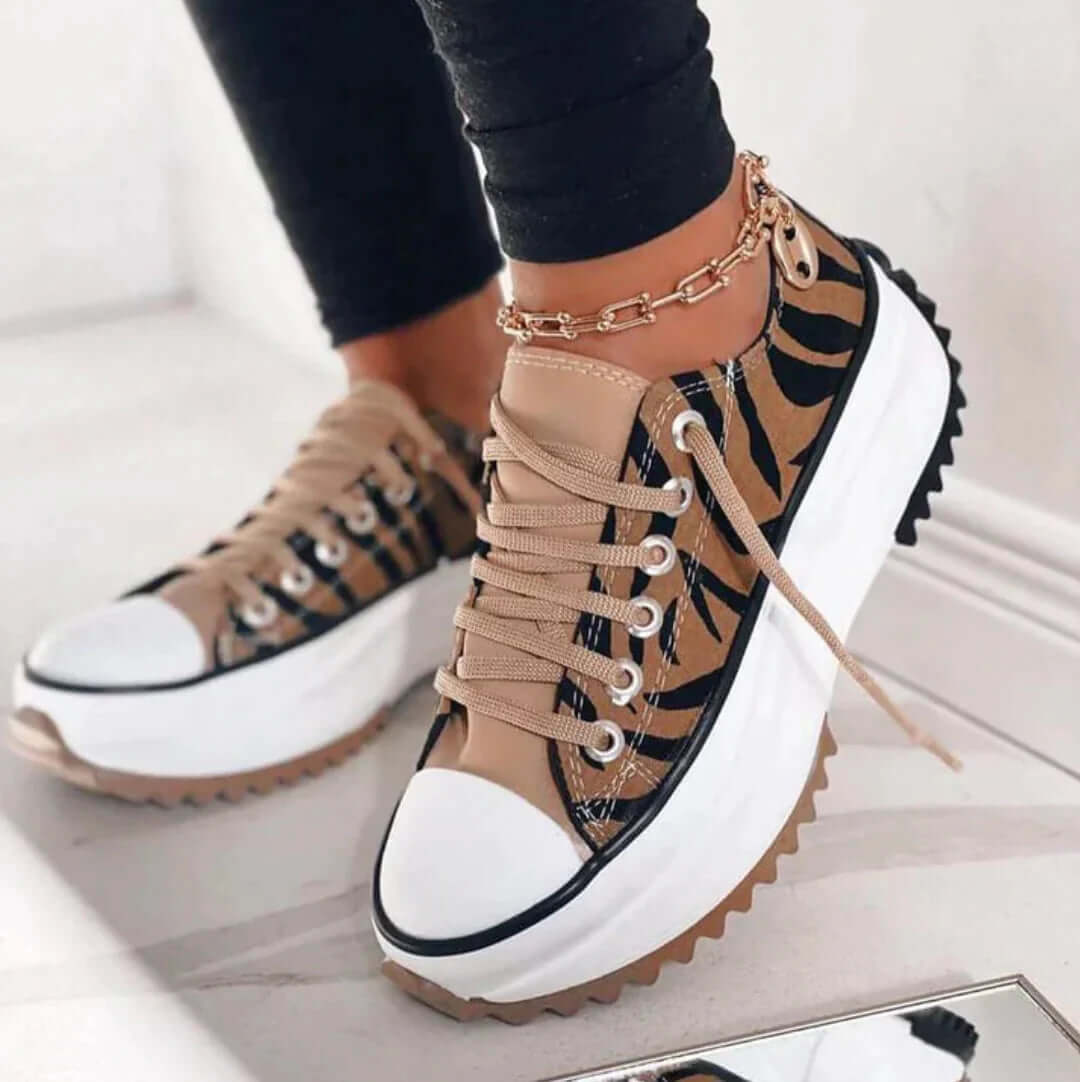 Yasmin Plateau Sneakers | Canvas Turnschuhe mit Chunky Sole