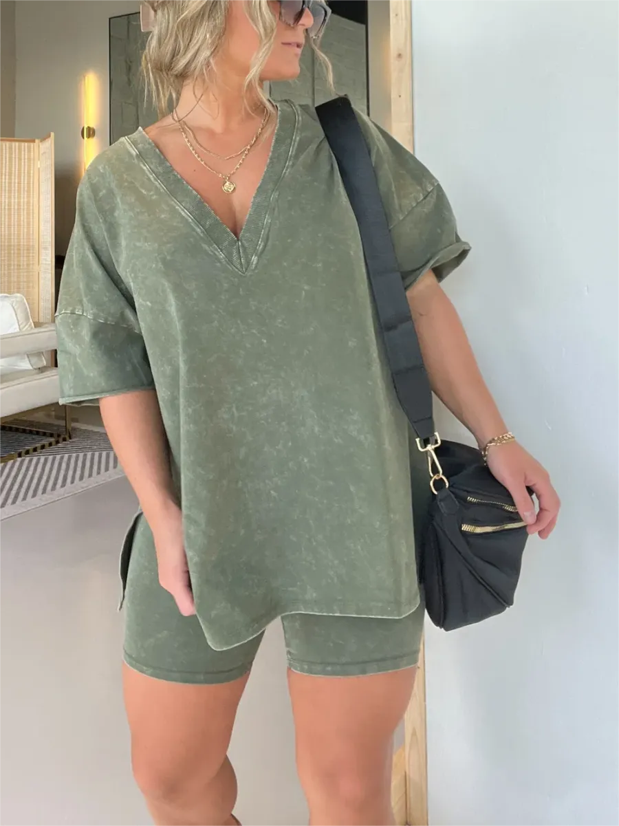 Zweiteiler für Damen - Bequemes Sommerset mit T-Shirt und Sweatshorts