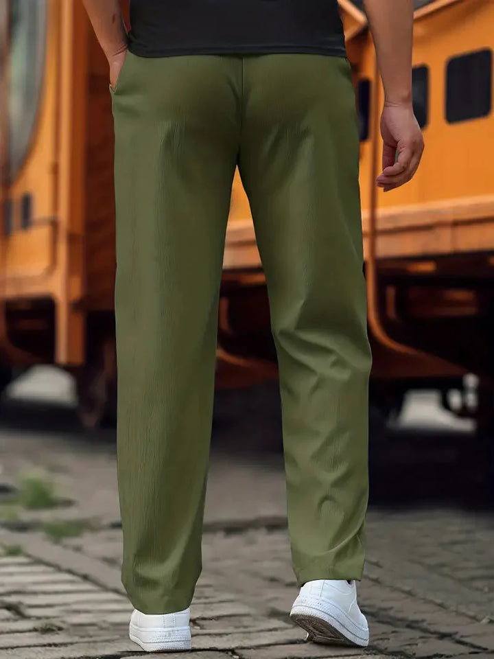 Eleven Jogger | Lässige locker sitzende elastische Stretch Jogginghose für Herren
