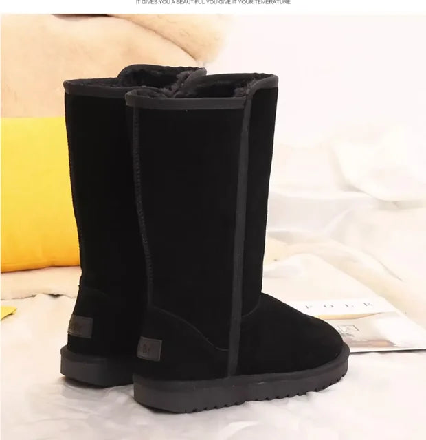 Hohe Winterstiefel für Damen - Gefütterte Schlupfstiefel mit dickem Warmfutter - Lässige Fell-Boots für den Winter