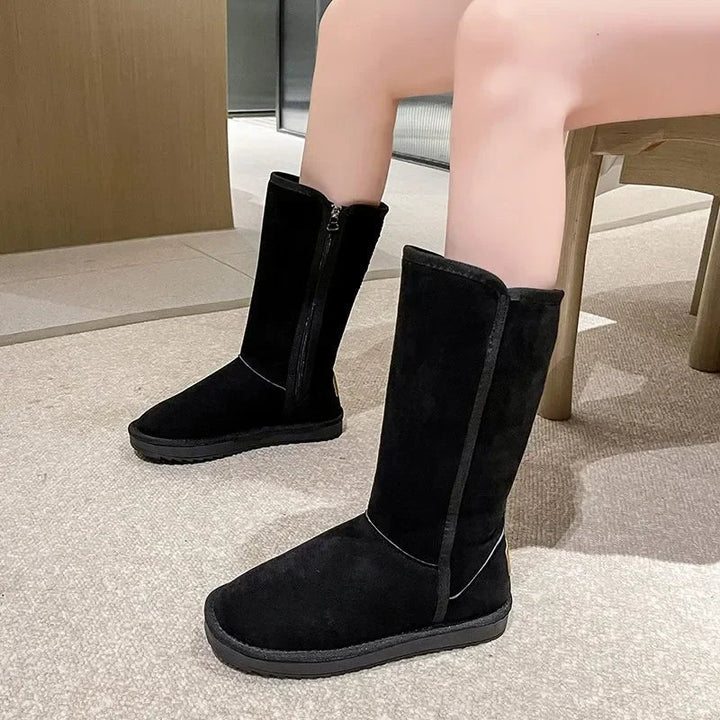 Hohe Winterstiefel für Damen - Gefütterte Schlupfstiefel mit dickem Warmfutter - Lässige Fell-Boots für den Winter
