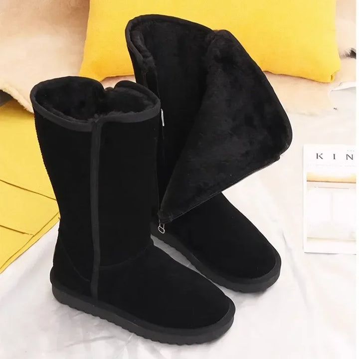 Hohe Winterstiefel für Damen - Gefütterte Schlupfstiefel mit dickem Warmfutter - Lässige Fell-Boots für den Winter