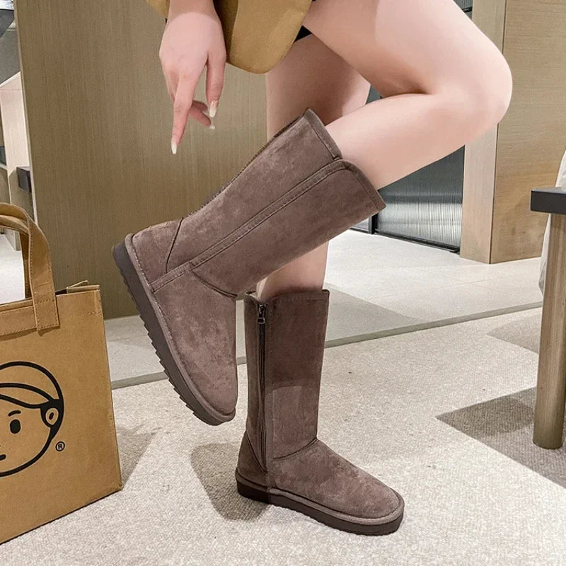 Hohe Winterstiefel für Damen - Gefütterte Schlupfstiefel mit dickem Warmfutter - Lässige Fell-Boots für den Winter