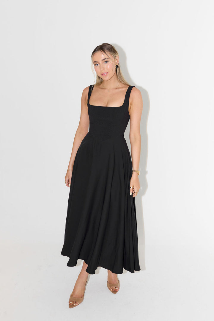 Abendkleid für Damen - Elegantes Midi-Trägerkleid für Sommer