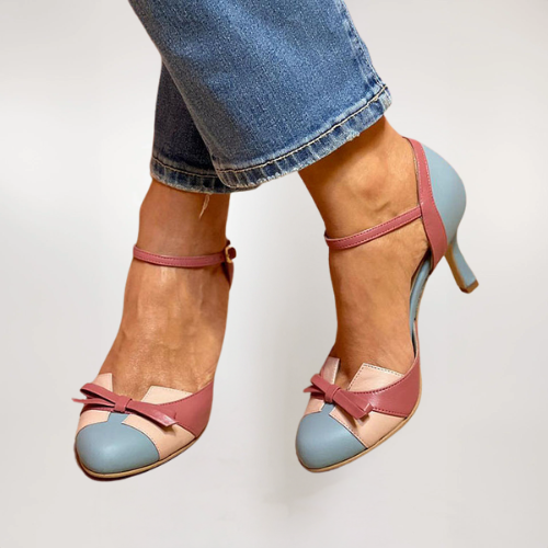 Pumps mit Schleife - Bequeme Vintage Schuhe mit Knöchelriemen