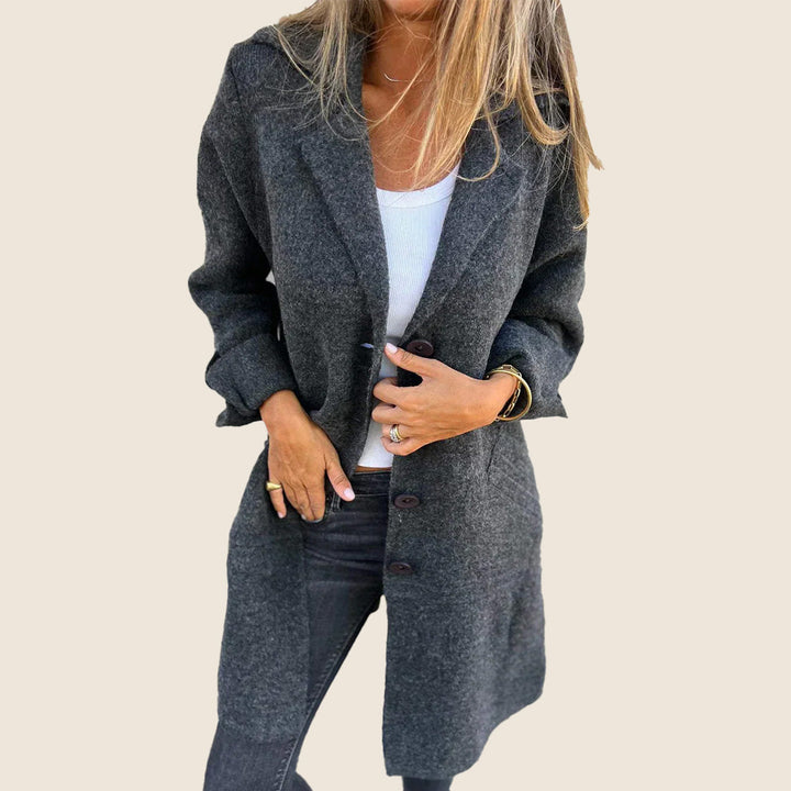 Langer Strickmantel für Damen – Warme Winter-Strickjacke mit Kragen und Knöpfen