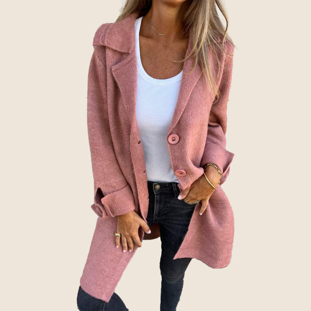Langer Strickmantel für Damen – Warme Winter-Strickjacke mit Kragen und Knöpfen