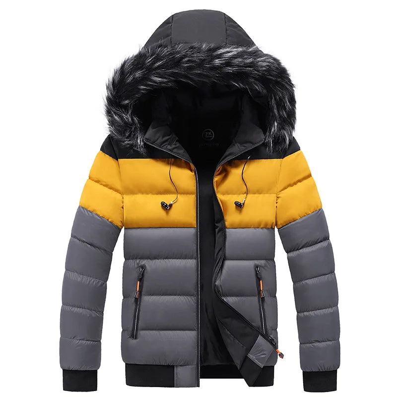 Graue und gelbe Winterjacke mit Kapuze und Kunstfellbesatz, Reißverschlusstaschen, warm gefüttert. Ideal für kaltes Wetter und Outdoor-Aktivitäten.