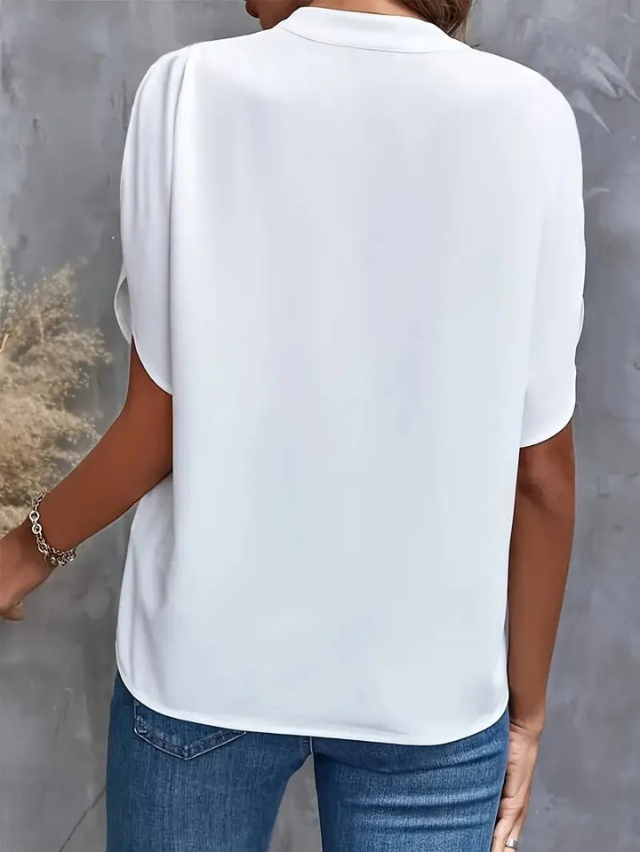 Weiches und raffiniertes Shirt mit V-Ausschnitt