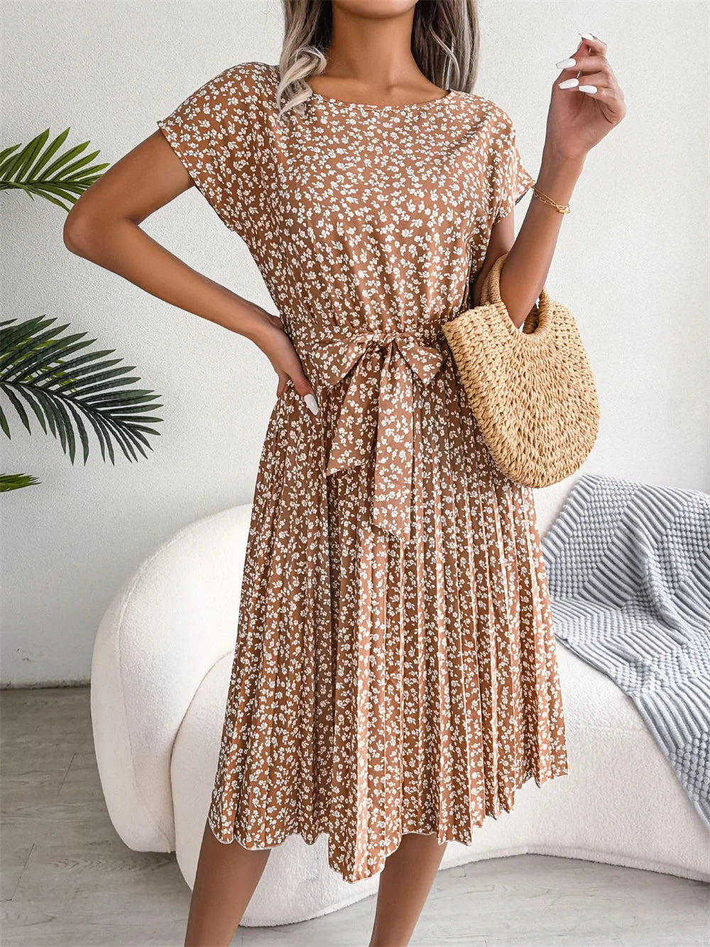 Olivia Sommerkleid | Luftiges Midikleid mit hoher Taille