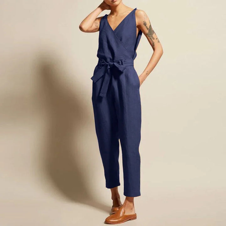 Jumpsuit - Luftige Overall mit Wickeloptik und Gürtel