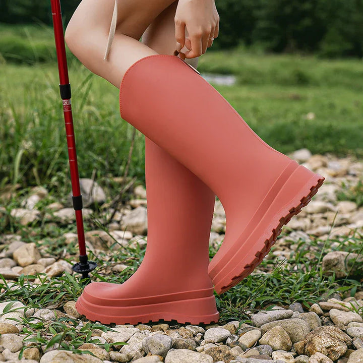 Regenstiefel für den Herbst - Wasserdichte hohe Gummistiefel mit rutschfester Komfort Sohle für Damen