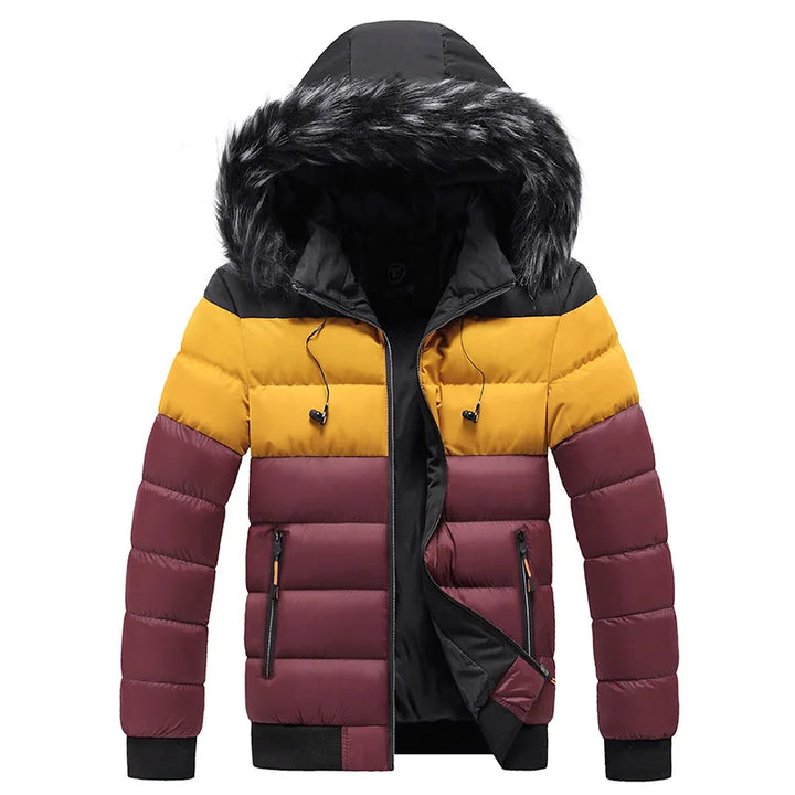 Bunte Winterjacke mit Kapuze, schwarz-gelb-bordeaux, Kunstfellbesatz, Reißverschlusstaschen, warm gefüttert. Ideal für kalte Temperaturen.