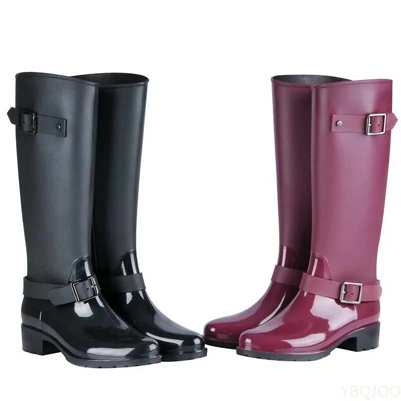 Regenstiefel für den Herbst - Wasserdichte hohe Gummistiefel mit Schnallen und Absatz für Damen