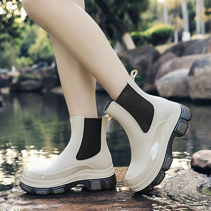 Regenstiefel für den Herbst - Wasserdichte Chelsea Gummistiefel mit Chunky Platform-Sohle für Damen