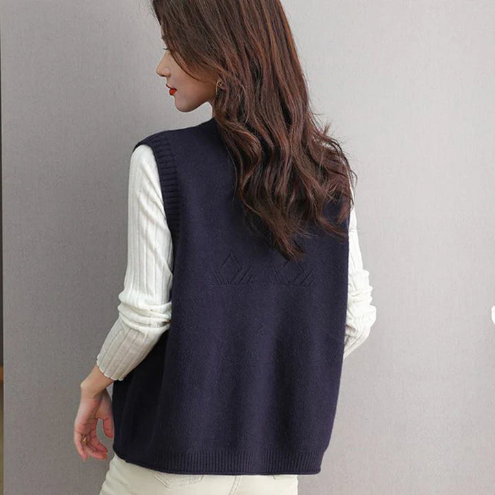 Ärmellose Strickweste für den Herbst - Elegante Strickweste mit Knöpfen und V-Ausschnitt für Damen