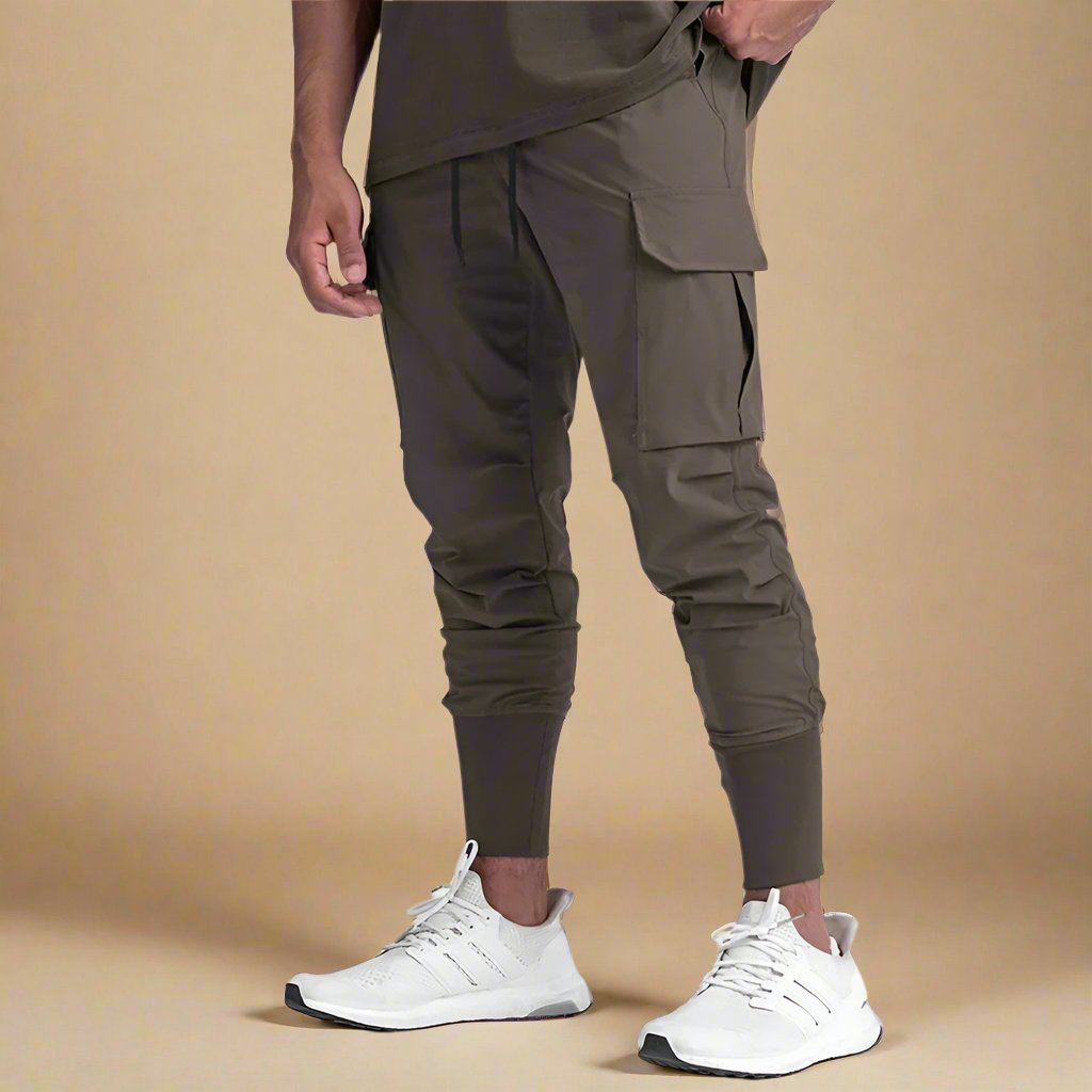 Schnelltrocknende Multi-Pocket Jogginghose für Herren | Slim Fit