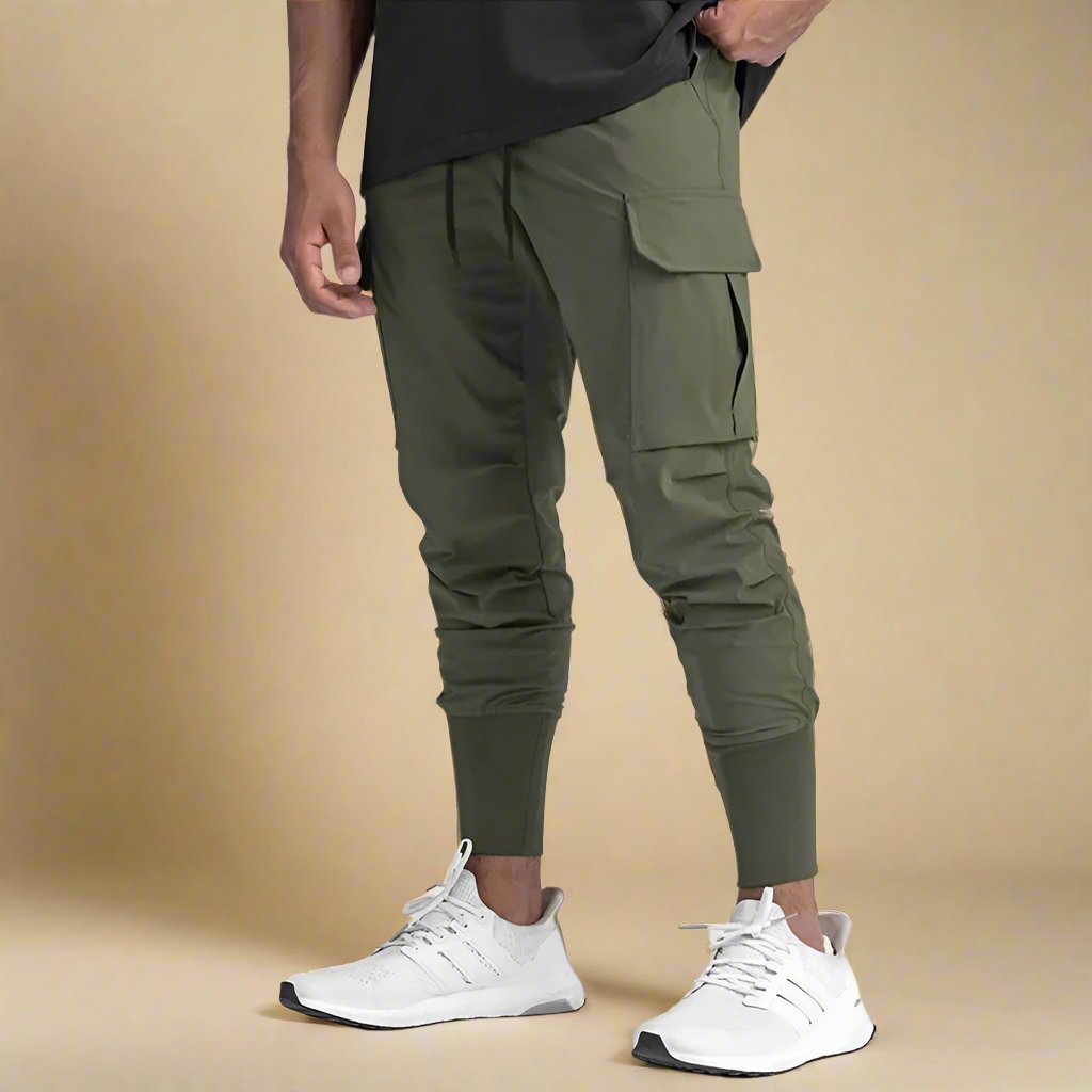 Schnelltrocknende Multi-Pocket Jogginghose für Herren | Slim Fit