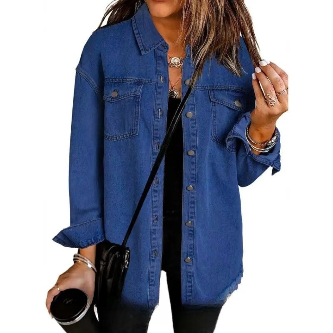 Jeansjacke für das ganze Jahr - Oversized Denim Jacke mit Brusttaschen und Knopfleiste für Damen
