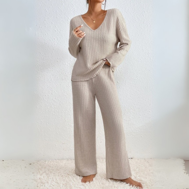 Zweiteiliges Lounge-Set für Damen - Stilvolle Winter Pullover und Hosen Set