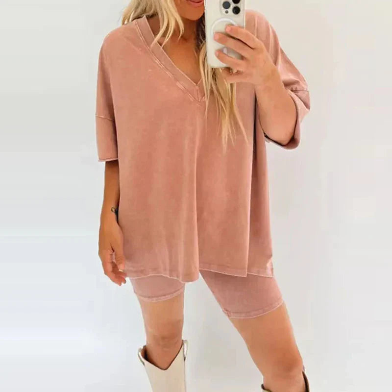 Zweiteiler für Damen - Bequemes Sommerset mit T-Shirt und Sweatshorts