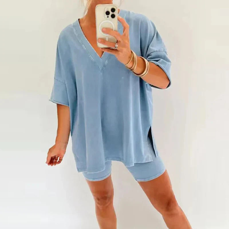 Zweiteiler für Damen - Bequemes Sommerset mit T-Shirt und Sweatshorts
