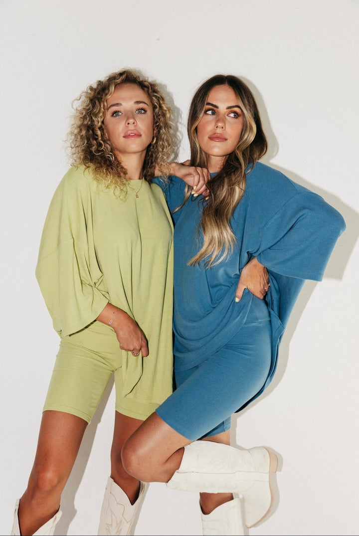 Zweiteiler für Damen - Bequemes Sommerset mit T-Shirt & Sweatshorts