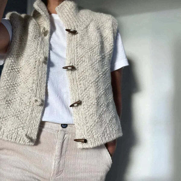 Strickweste für den Herbst - Elegante Weste mit Knöpfen und Stehkragen für Damen