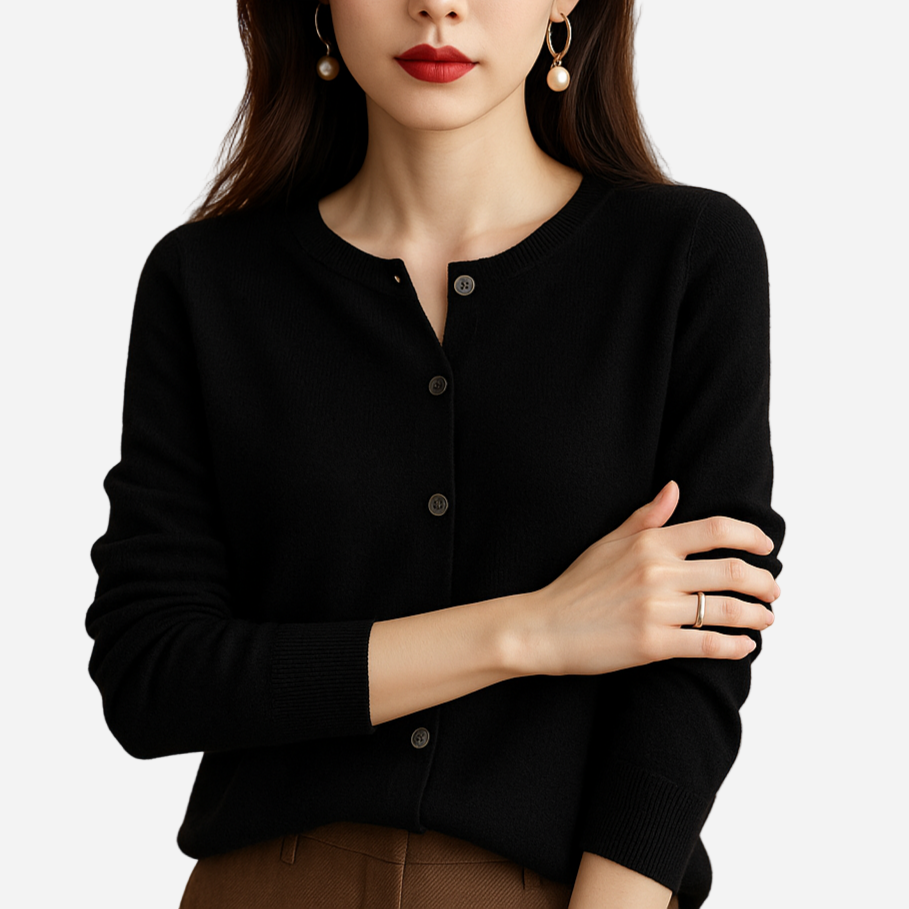 V-Ausschnitt Cardigan für Damen - Knöpfe & Langarm für den Winter