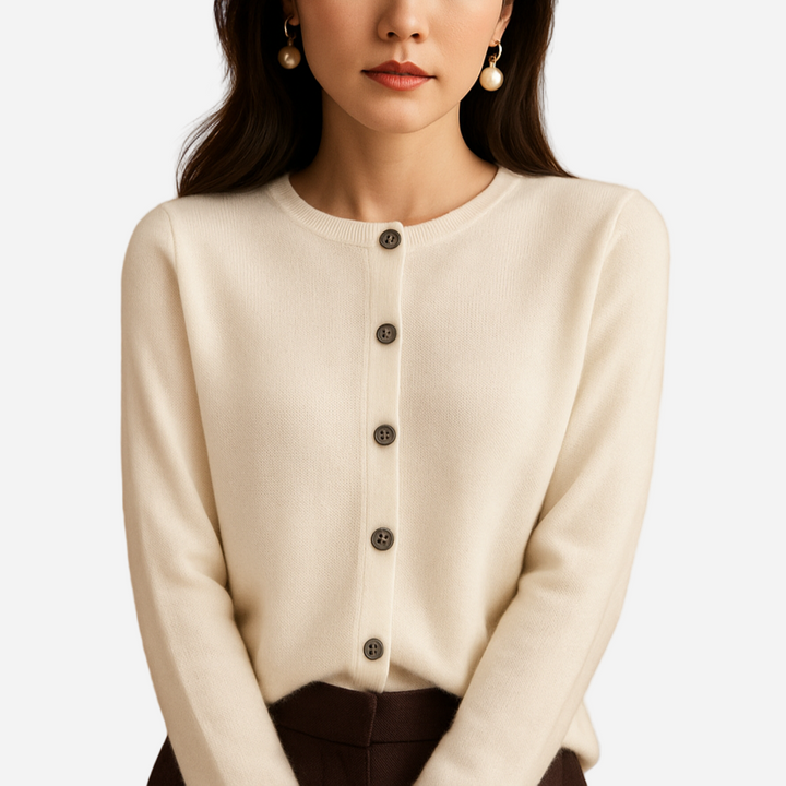 V-Ausschnitt Cardigan für Damen - Knöpfe & Langarm für den Winter